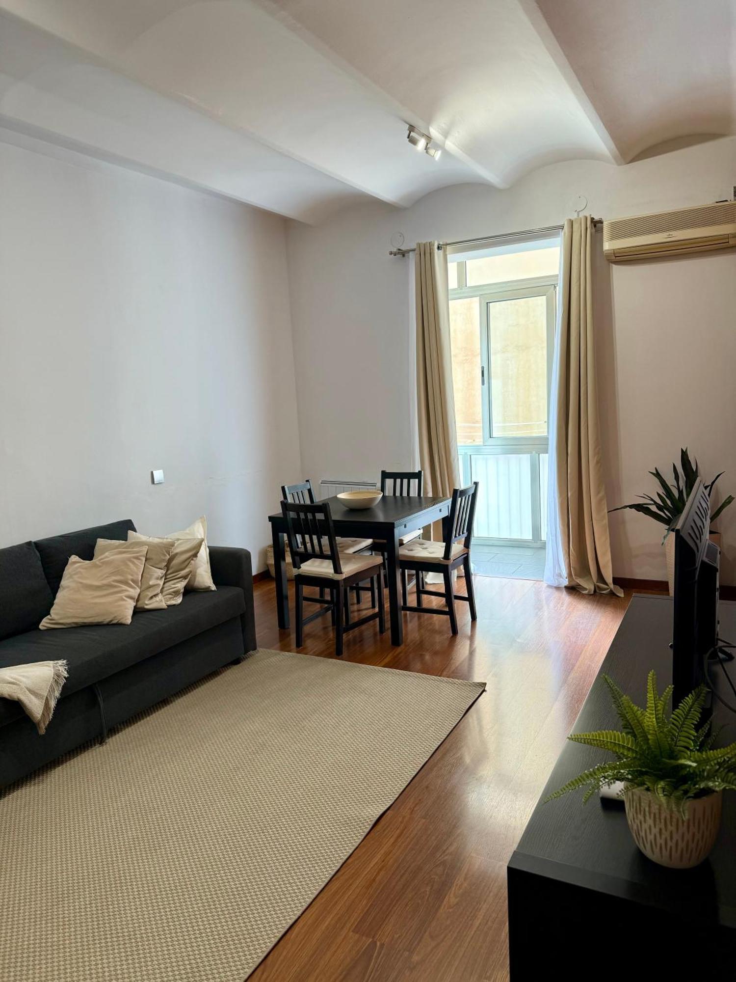 Newly Renovated Stylish Eixample - Great Location Barcelona Exterior foto